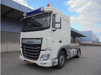 Tracteur routier DAF XF 460