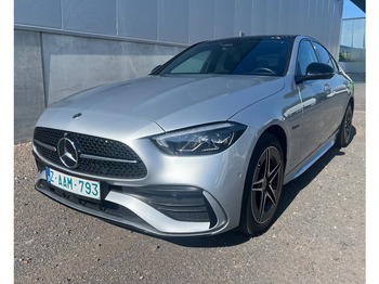 Berline MERCEDES-BENZ