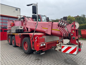 Grue mobile DEMAG