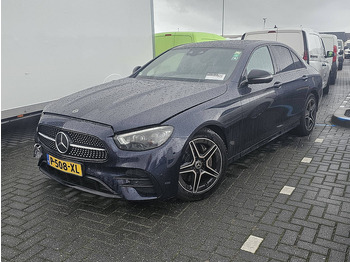 Voiture MERCEDES-BENZ