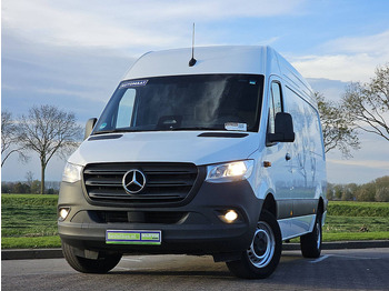 Fourgon utilitaire MERCEDES-BENZ Sprinter 317