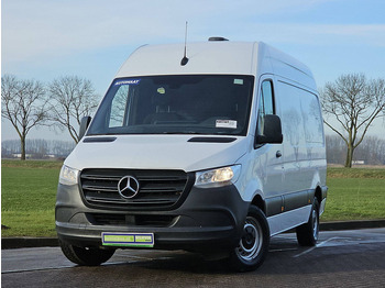 Fourgon utilitaire MERCEDES-BENZ Sprinter 319