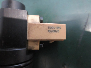 Filtre à carburant pour Camion DAF 1820820: photos 4