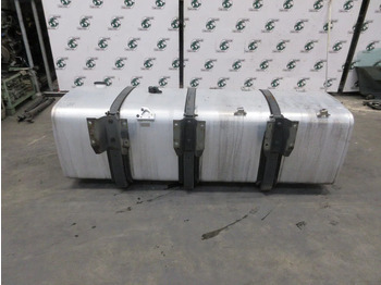 Réservoir de carburant pour Camion DAF 1944798 // 995 LITER INHOUD DAF XF CF EURO 6 MODEL 2018: photos 3 Réservoir de carburant pour Camion DAF 1944798 // 995 LITER INHOUD DAF XF CF EURO 6 MODEL 2018: photos 3