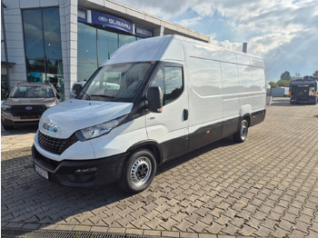 Fourgon utilitaire IVECO Daily 35s14