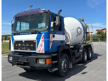 Camion malaxeur MAN 25.272