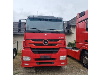 Tracteur routier Mercedes-Benz Axor 1843 4x2 tractor unit: photos 1