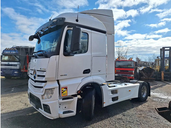 Tracteur routier MERCEDES-BENZ Actros 1845