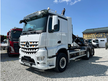 Camion ampliroll MERCEDES-BENZ Arocs