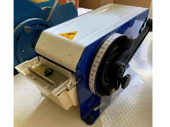 Machine d'emballage et de conditionnement
