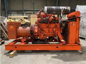 Groupe électrogène Renault 88 kVa: photos 3