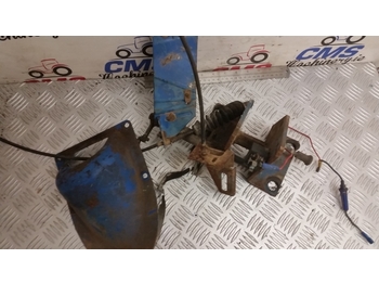Commande de gouvernail pour Tracteur agricole Ford New Holland Wheel Steering Support With Cable And Cover D5nn3b718b: photos 2