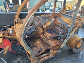 Moteur et pièces Manitou Mlt 630-115 Front, Rear Axle, Engine, Transmission, Lift, Boom Parts: photos 3