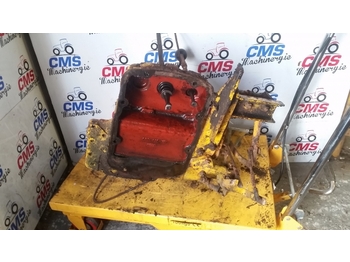 Transmission pour Tractopelle Massey Ferguson 50 B Transmission Control Shift Cover Plate Assembly 881510m1: photos 4