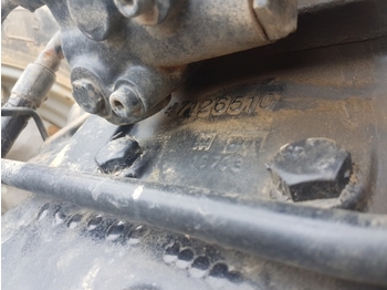 Hydraulique pour Tracteur agricole New Holland T5.105, T5.95 Hydraulic Lift Cover 87384891, 87378493, 47126510: photos 2