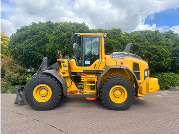 Chargeuse sur pneus VOLVO L90H
