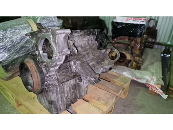 Bloc-cylindres pour Camion MERCEDES-BENZ SPRINTER 602 980: photos 2