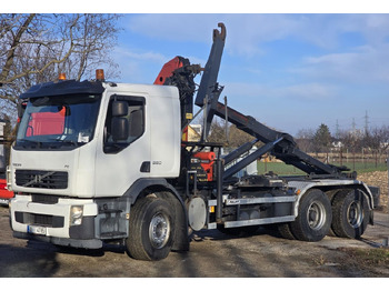 Camion ampliroll VOLVO FE 320
