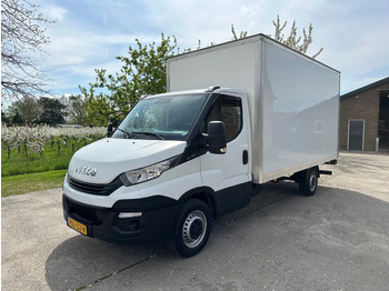 Fourgon grand volume IVECO Daily 35s16