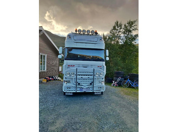 Tracteur routier DAF XF 105 510