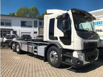 Camion ampliroll VOLVO FE 320