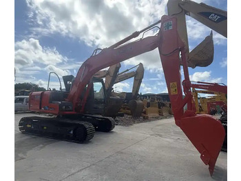 Pelle sur chenille HITACHI ZX120