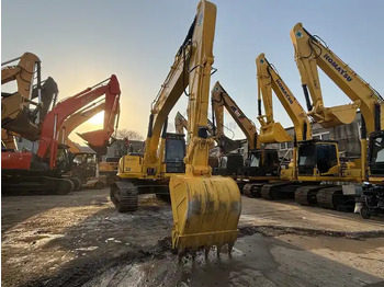Pelle sur chenille 90% New Used Komatus excavator Well-Maintained Pc220-8mo PC200-8 in good condition for sale: photos 3