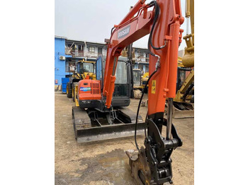 Pelle sur chenille Awesome Performance Korea Imported Small Scale Used Doosan Dx60 Excavator in Shanghai: photos 2