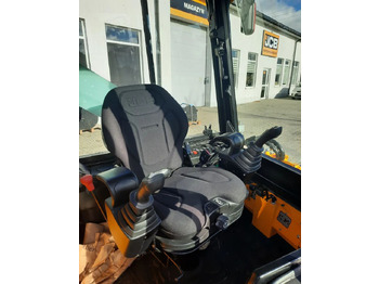 Tractopelle JCB 1CX: photos 5