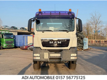 Camion benne MAN TGS 26.400