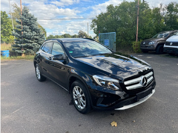 Berline Mercedes-Benz GLA 200 GLA -Klasse GLA 200 CDI / d: photos 2