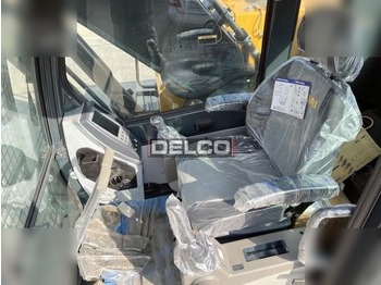 Pelle sur chenille neuf HYUNDAI ROBEX 215L SMART PLUS: photos 5