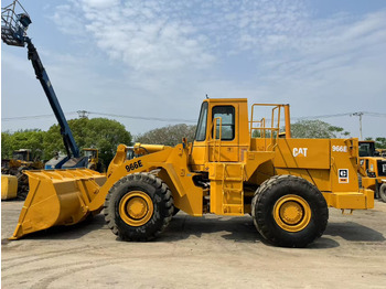 Chargeuse sur pneus CATERPILLAR 950E