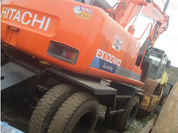 Pelle sur pneus HITACHI EX100WD