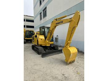 Mini pelle KOMATSU PC56