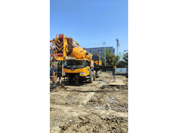 Grue mobile XCMG XCT80