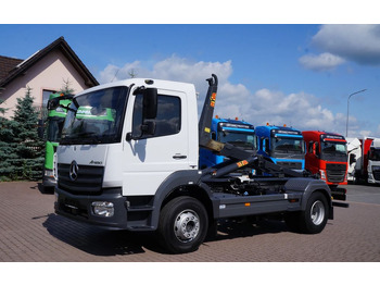 Camion ampliroll MERCEDES-BENZ Atego 1624