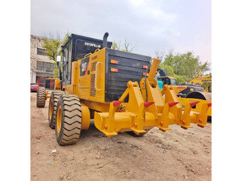 Niveleuse CAT 140 K: photos 5