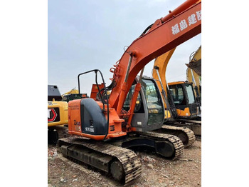 Pelle sur chenille Hitachi ZX135: photos 5