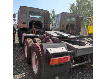 Tracteur routier Howo 375: photos 2