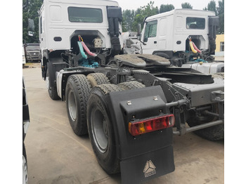 Tracteur routier SINOTRUK HOWO