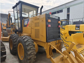 Niveleuse CATERPILLAR 140H: photos 4