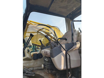 Pelle sur chenille CATERPILLAR 325C: photos 4