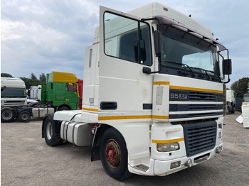 Tracteur routier DAF XF 95 430