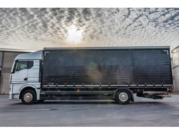 Camion à rideaux coulissants MAN TGX 18.400 XLX+HAYON: photos 3