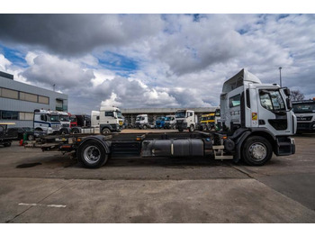 Crédit-bail de Renault PREMIUM 340 DXI // HAYON RETRACT Renault PREMIUM 340 DXI // HAYON RETRACT: photos 3 Crédit-bail de Renault PREMIUM 340 DXI // HAYON RETRACT Renault PREMIUM 340 DXI // HAYON RETRACT: photos 3