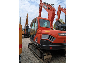 Pelle sur chenille neuf Doosan DX 75: photos 4 Pelle sur chenille neuf Doosan DX 75: photos 4
