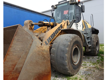 Chargeuse sur pneus LIEBHERR L 566