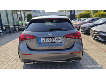 Voiture à hayon MERCEDES BENZ A 200 HATCHBACK: photos 5