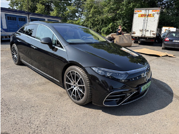 Voiture à hayon MERCEDES-BENZ
